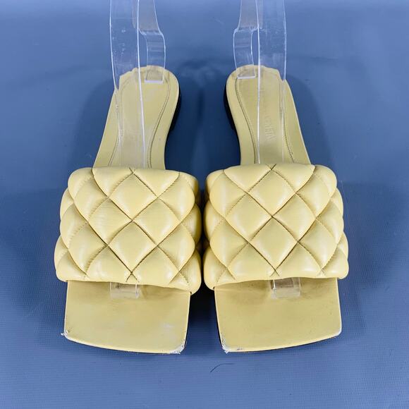 BOTTEGA VENETA Size 7 Yellow Leather Quilted Slide Sandals - Picture 4 of 10